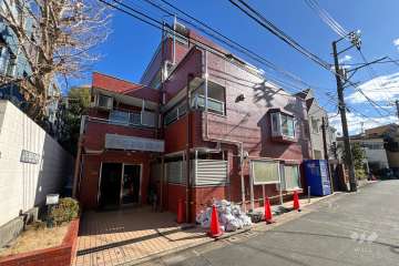 ユースフル下落合の外観（北西側から）