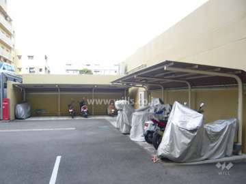 バイク置場