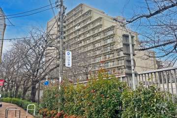 落合パークファミリアの外観（東側から）