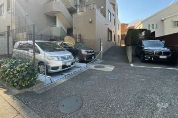 敷地内駐車場（屋外機械式）