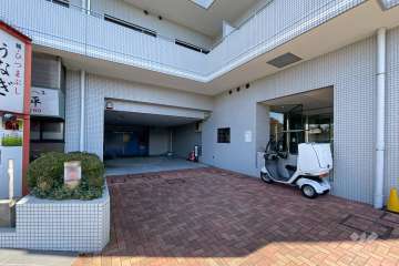敷地内駐車場（屋内機械式）