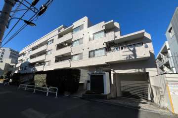 ユニーブル落合の外観（北東側から）