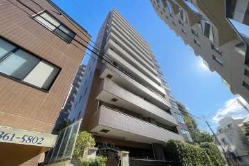 落合ハイムの外観（北西側から）