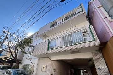 ダイアパレス上落合の外観（北東側から）