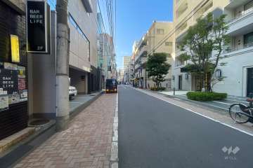 敷地北西側の前面道路