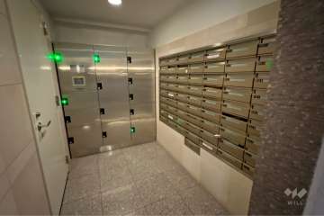 宅配ボックスと共用ポスト