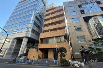 ライオンズマンション新宿御苑前第２の外観（北西側から）