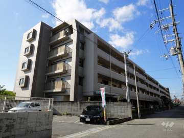 ジオ東園田町の外観（南東側から）