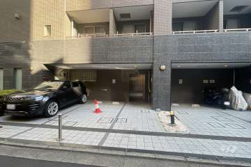 敷地内駐車場（屋外平面式）