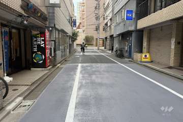 敷地北側の前面道路