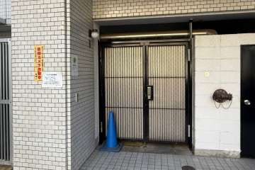 駐輪場の出入り口