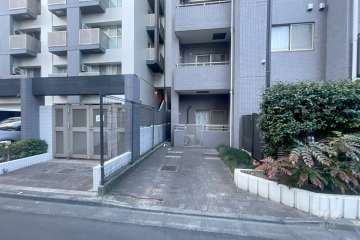 敷地内駐車場（屋外平面式）