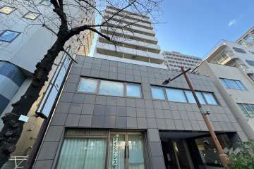 NICハイム飯田橋の外観（東側から）