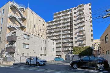 飯田橋第一パークファミリアの外観（南西側から）