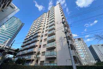 飯田橋第二パークファミリアの外観（南西側から）