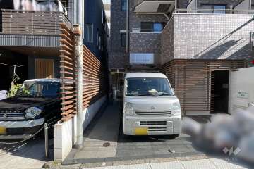 敷地内駐車場（屋外平面式）