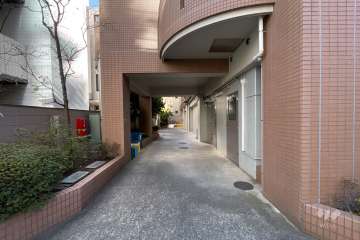 駐車場の出入り口