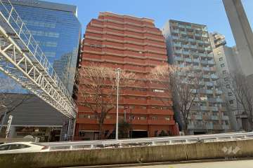 西新宿ダイヤモンドパレスの外観（北西側から）