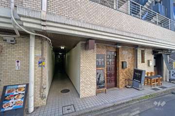 敷地内の飲食店