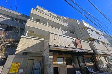 新宿ダイカンプラザシティ１の外観（南西側から）
