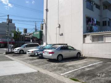 敷地内駐車場（平面式）