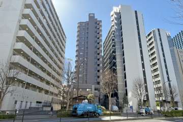 ライオンズシティ西新宿の外観（北東側から）