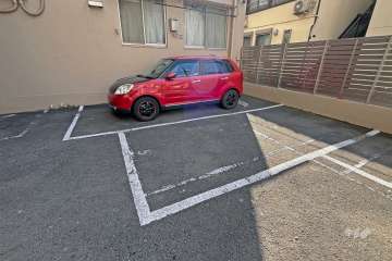 敷地内駐車場（屋外平面式）