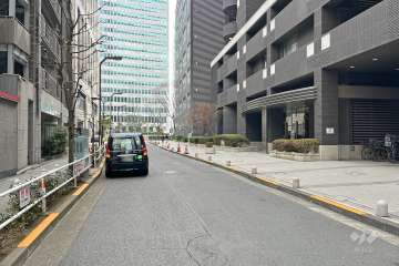 敷地北東側の前面道路　