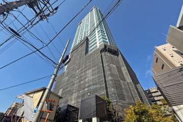 シティタワー新宿新都心の外観（南東側から）