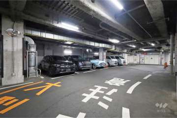 敷地内駐車場（屋内平面式）