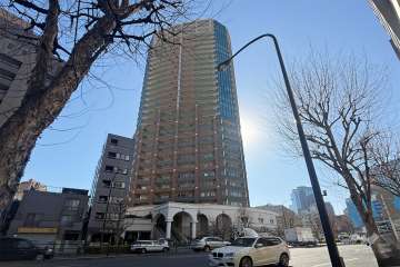 セントラルレジデンス新宿シティタワーの外観（北東側から）