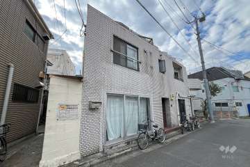 西新宿第2ローヤルコーポの外観（北東側から）