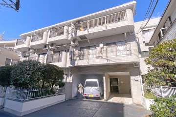 サンハイツ西早稲田の外観（南東側から）