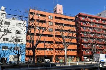 ライオンズマンション西早稲田桔梗の外観（南西側から）