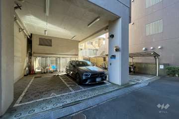敷地内駐車場（屋内平面式）
