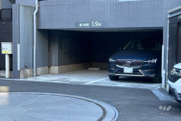 敷地内駐車場（屋内平面式）