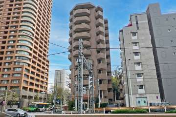 ネオマイム西早稲田パークスの外観（北側から）