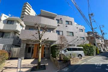 ルピナス高田馬場アーバンコートの外観（北西側から）