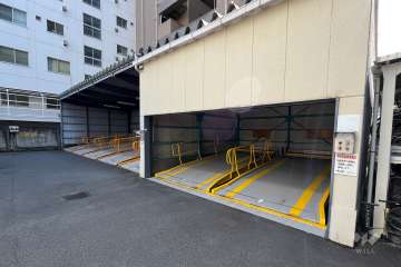 敷地内駐車場（屋内機械式）