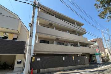 ルーブル新宿西落合の外観（南東側から）