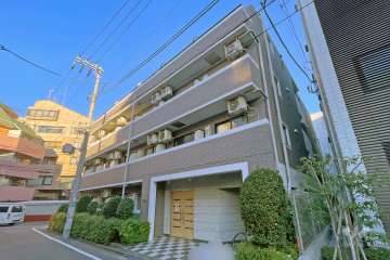 ジェイパーク西落合の外観（南東側から）