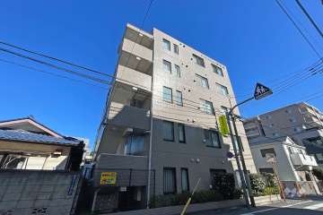 クレアトール西落合の外観（南西側から）