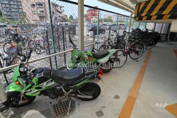 バイク置場
