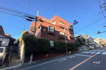 ヴィラグレイス西落合の外観（南東側から）