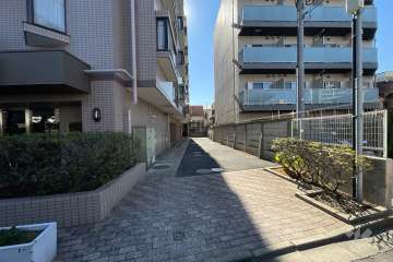 敷地内駐車場（屋内平面式）