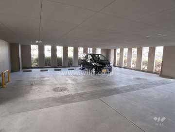 敷地内駐車場（屋内平面式）