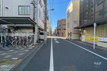 敷地北側の前面道路　