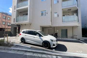 敷地内駐車場（屋外平面式）