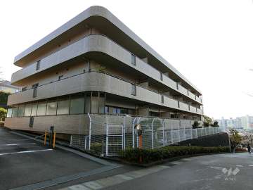 ジオ宝塚御殿山の外観（北西側から）