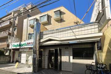 日韓マンションの外観（北東側から）